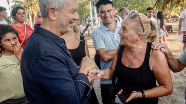 Alak hace equilibrio entre deudas y ñoquis