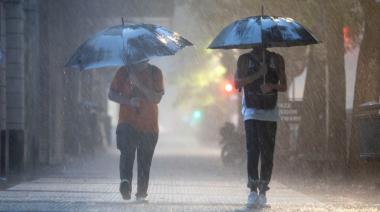 ¿Hasta cuándo seguirán las tormentas y el alerta en La Plata?